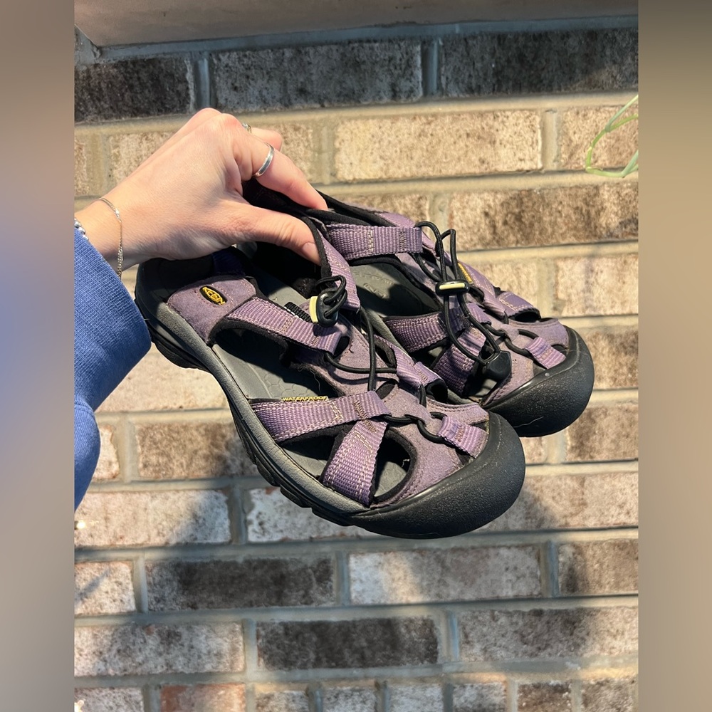 Keen Newport Land Hiking Water Shoes - Picture 7 of 8